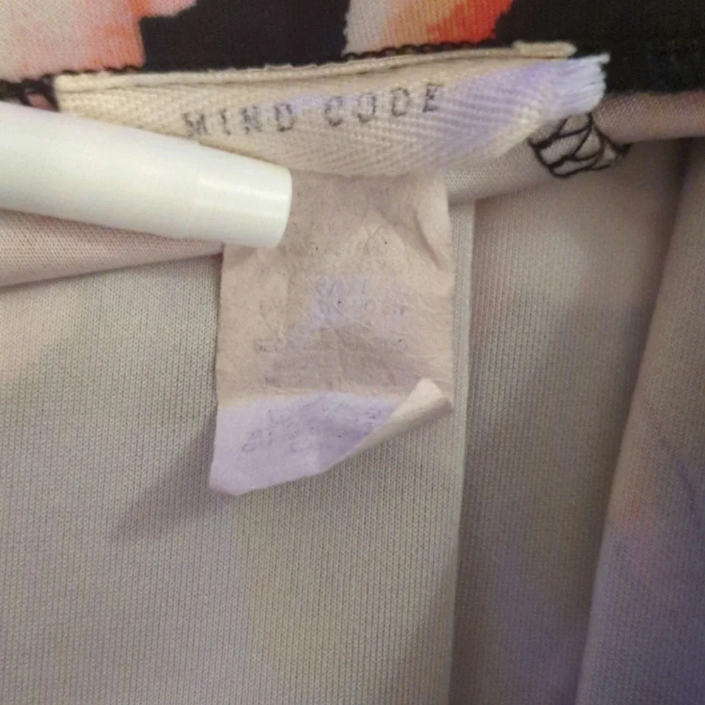 Mind Code Women's  Floral Pleated Skirt Large‎